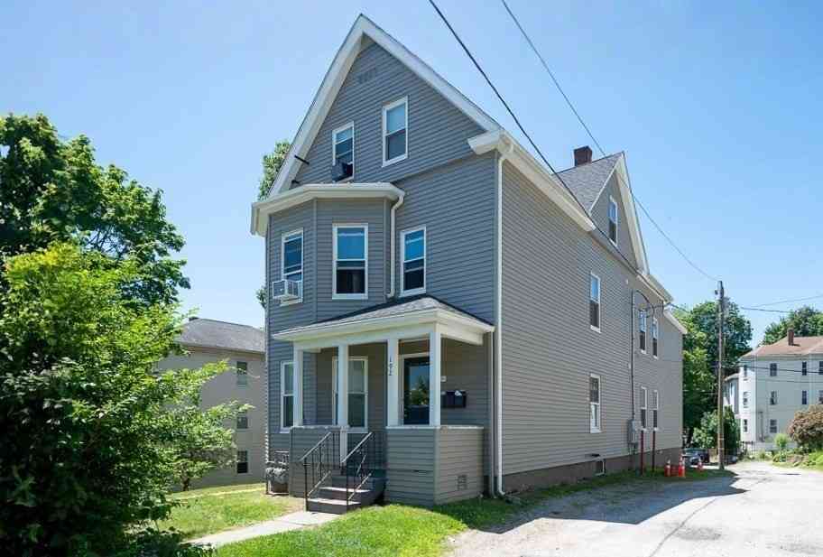 Homes For Rent - 192 Vernon St<br/> Worcester, MA 01607