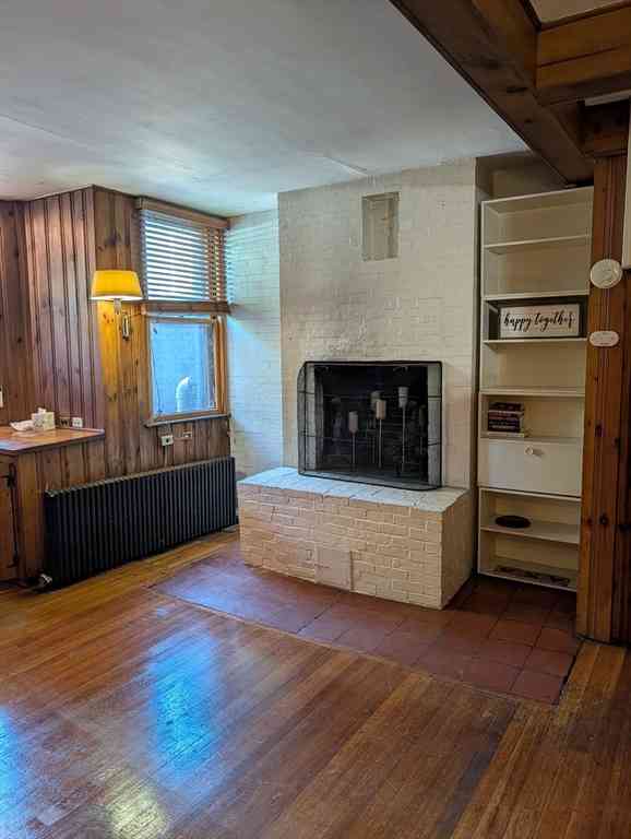 Apartment For Rent - 127 Bay State Road #B<br/> Boston, MA 02215