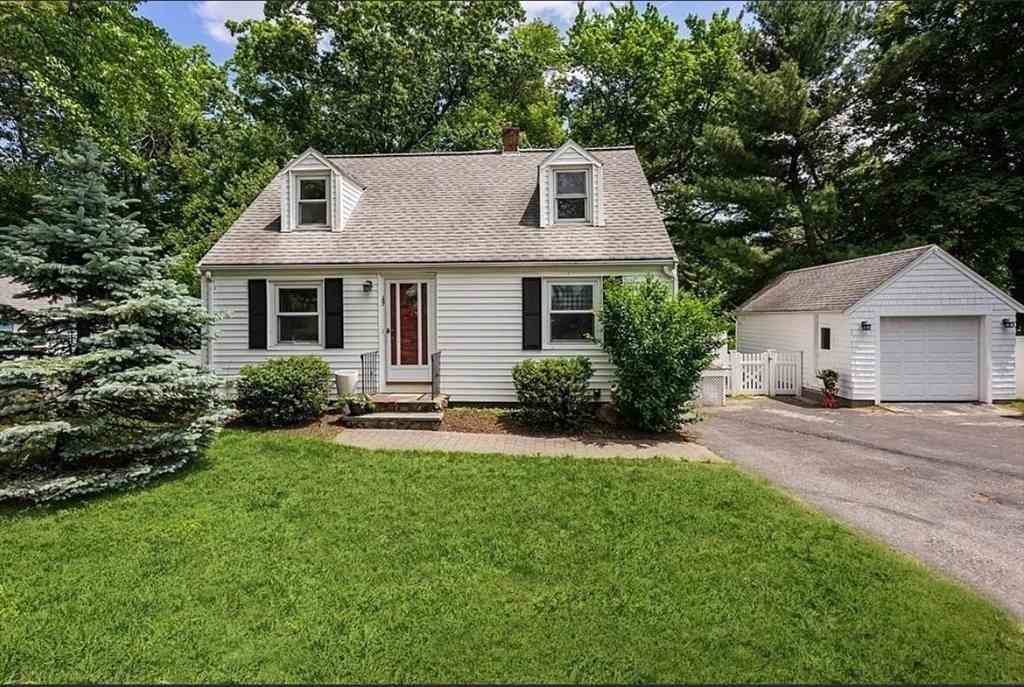 Homes For Sale - 167 Myrtle St<br/> Ashland, MA 01721