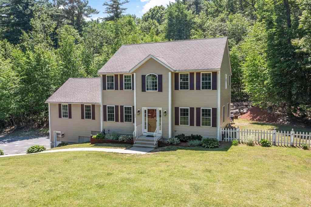 Homes For Sale - 682 Ashburnham Hill Rd<br/> Fitchburg, MA 01420
