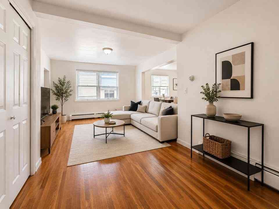 Apartment For Rent - 34 Franklin Ave #7<br/> Revere, MA 02151