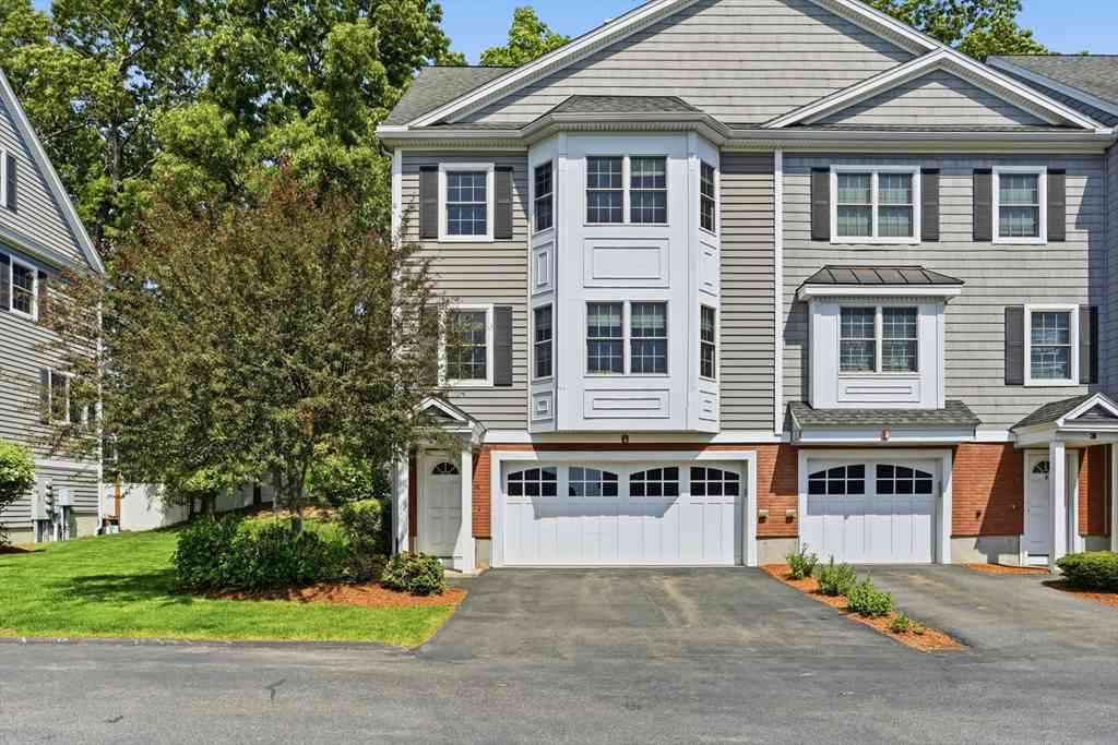 Condo For Sale - 1975 Middlesex Street #4<br/> Lowell, MA 01851