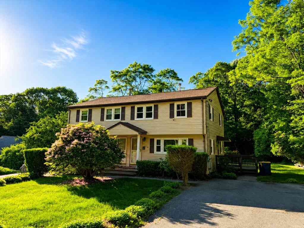 Homes For Rent - 45 Richardson St #A<br/> Billerica, MA 01821