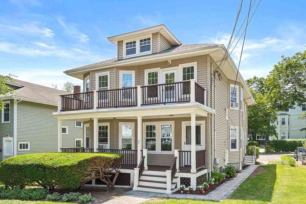 Multifamily For Rent - 7 Westbourne Rd<br/> Newton, MA 02459