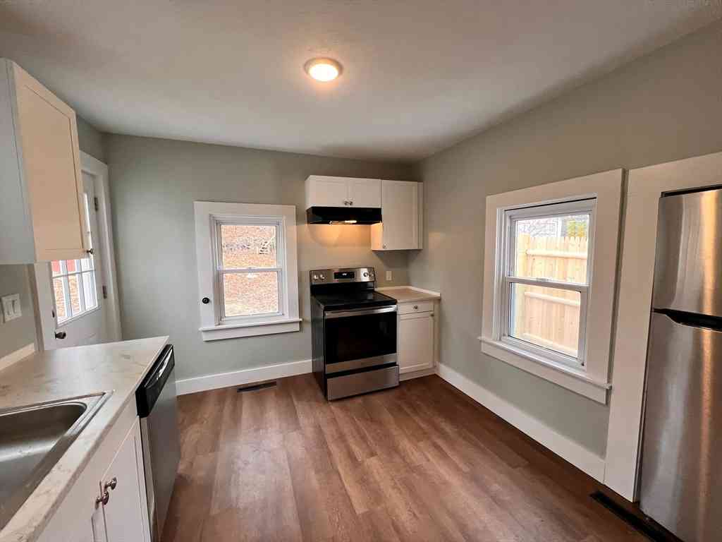 Homes For Rent - 400 Court St #1<br/> Plymouth, MA 02360