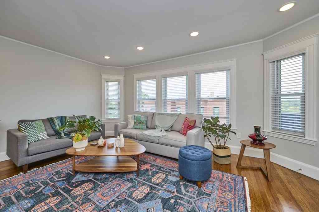 Condo For Sale - 46 Forest Hills St #3<br/> Boston, MA 02130