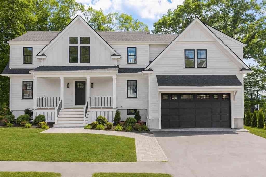 Homes For Sale - 196 Doty St<br/> Waltham, MA 02452