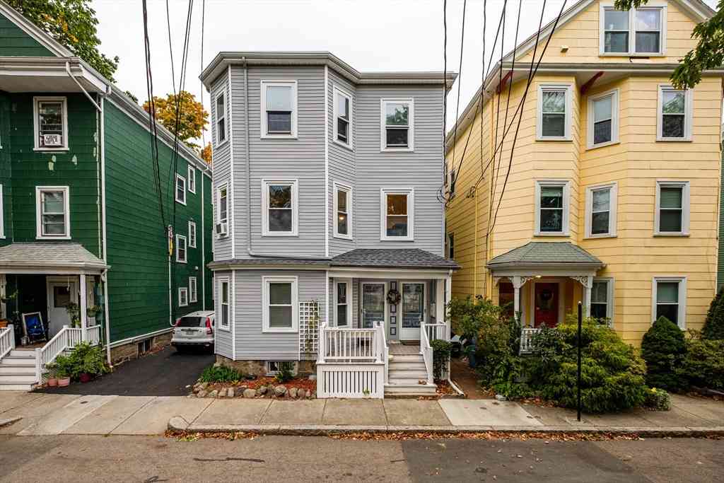Apartment For Rent - 7 Mulford Street #3<br/> Brookline, MA 02445