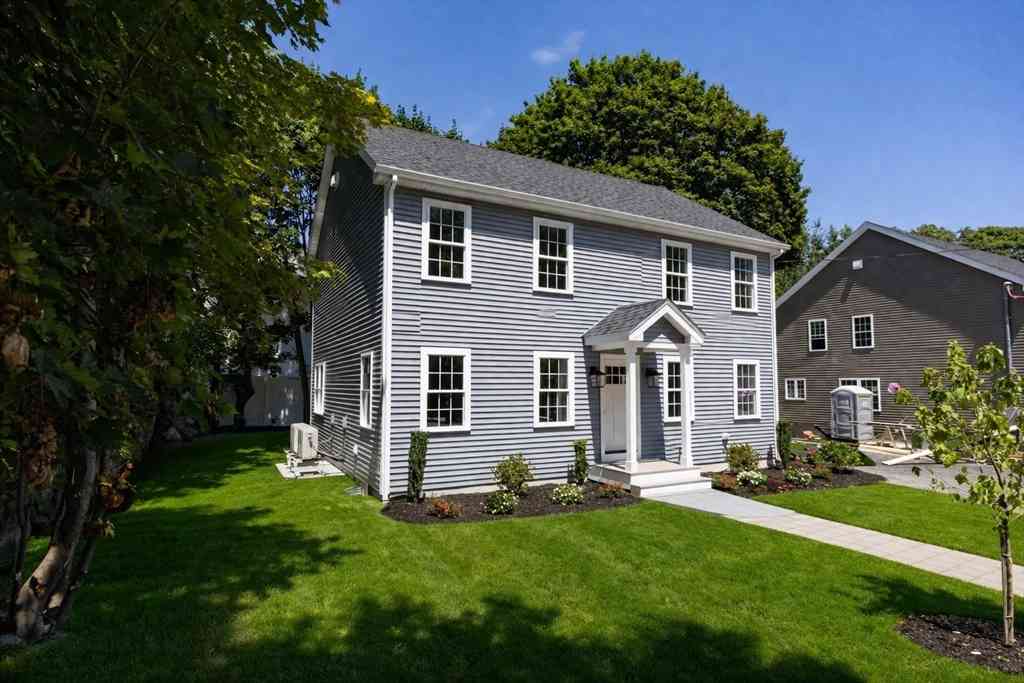 Homes For Rent - 122 Canal Street #1<br/> Blackstone, MA 01504