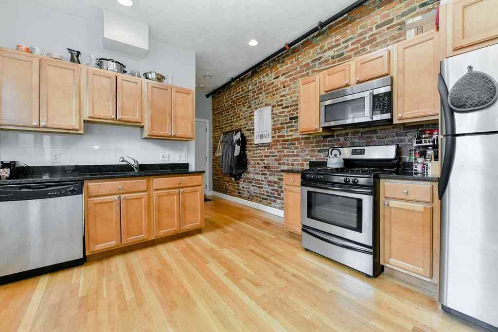 Condo For Rent - 158 Cottage #4R<br/> Boston, MA 02128