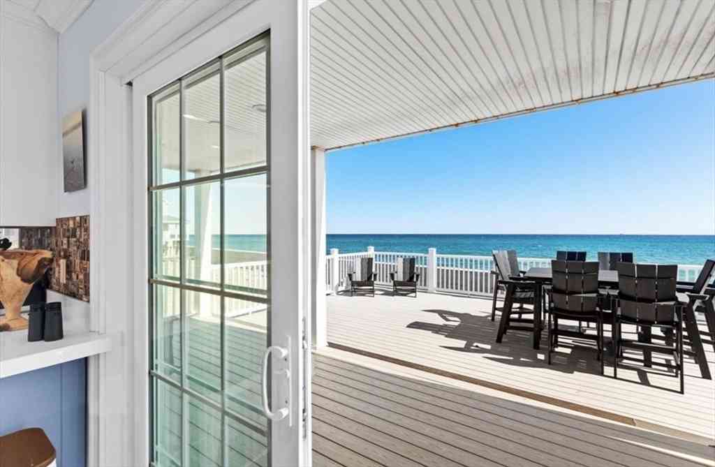 Homes For Rent - 308 Ocean Street<br/> Marshfield, MA 02050
