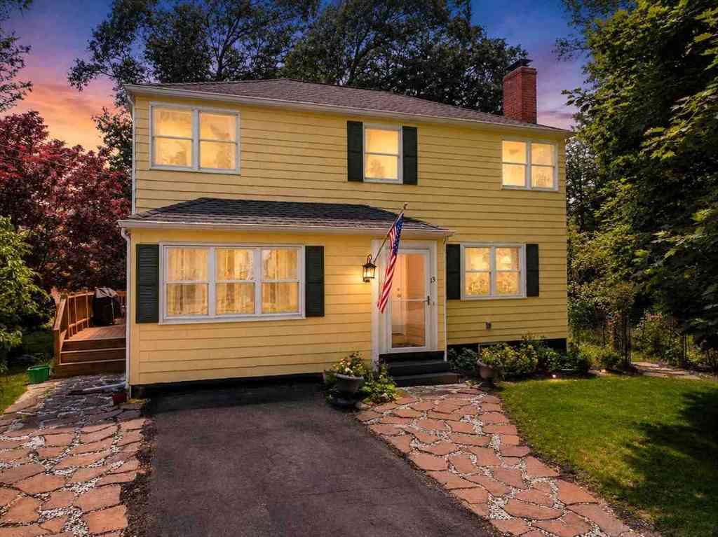 Homes For Sale - 13 Stagg Dr<br/> Natick, MA 01760