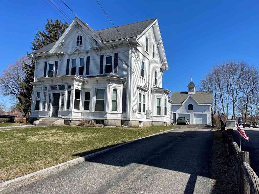 Apartment For Rent - 84 Franklin Street #2<br/> Stoneham, MA 02180
