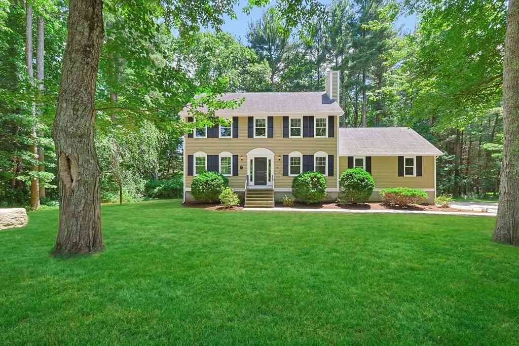 Homes For Sale - 45 Baron Rd<br/> Franklin, MA 02038