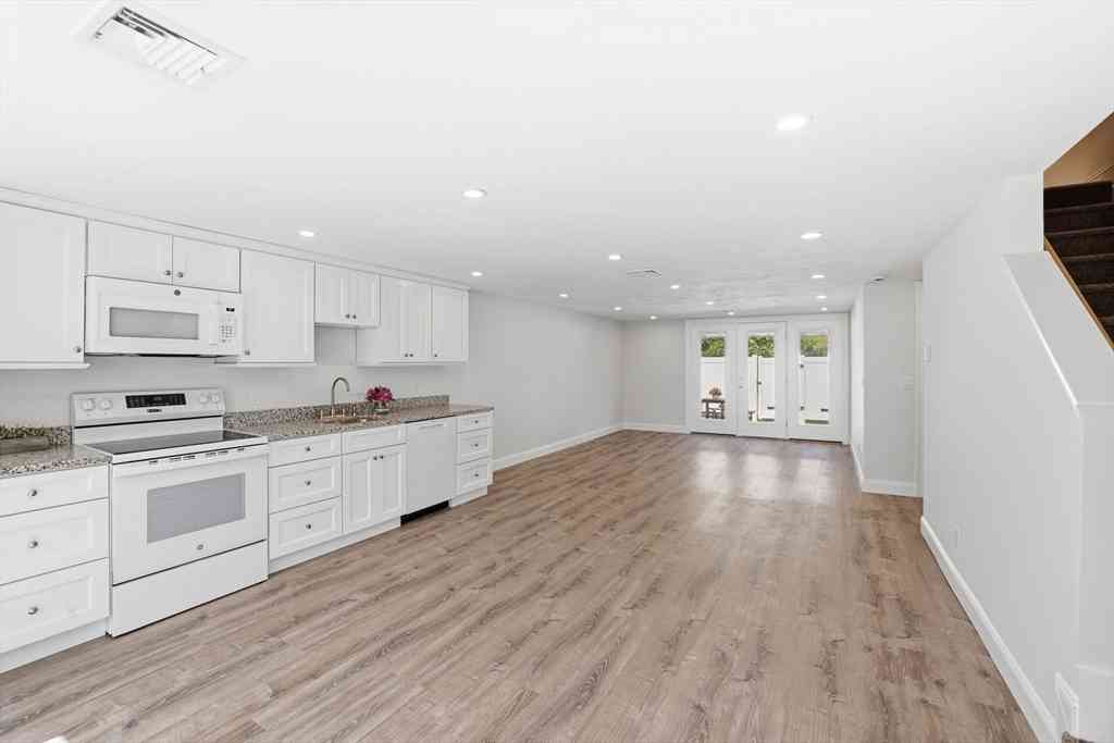 Condo For Sale - 66 Pine Valley Dr #66 AKA 27A<br/> Falmouth, MA 02482