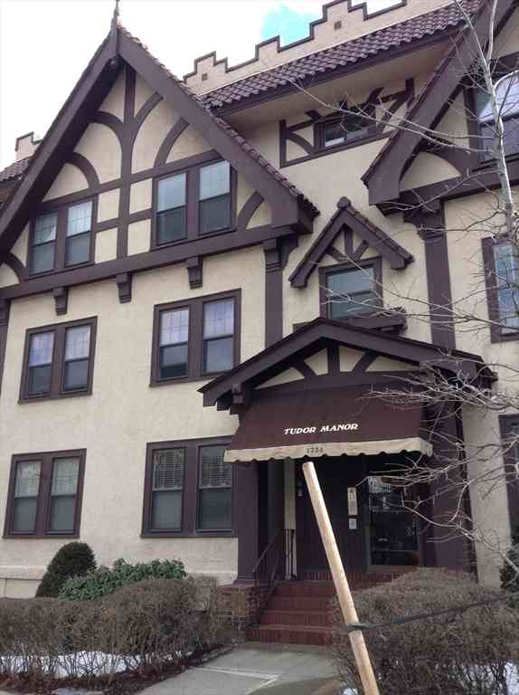 Condo For Sale - 1734 Commonwealth Ave #1<br/> Boston, MA 02135