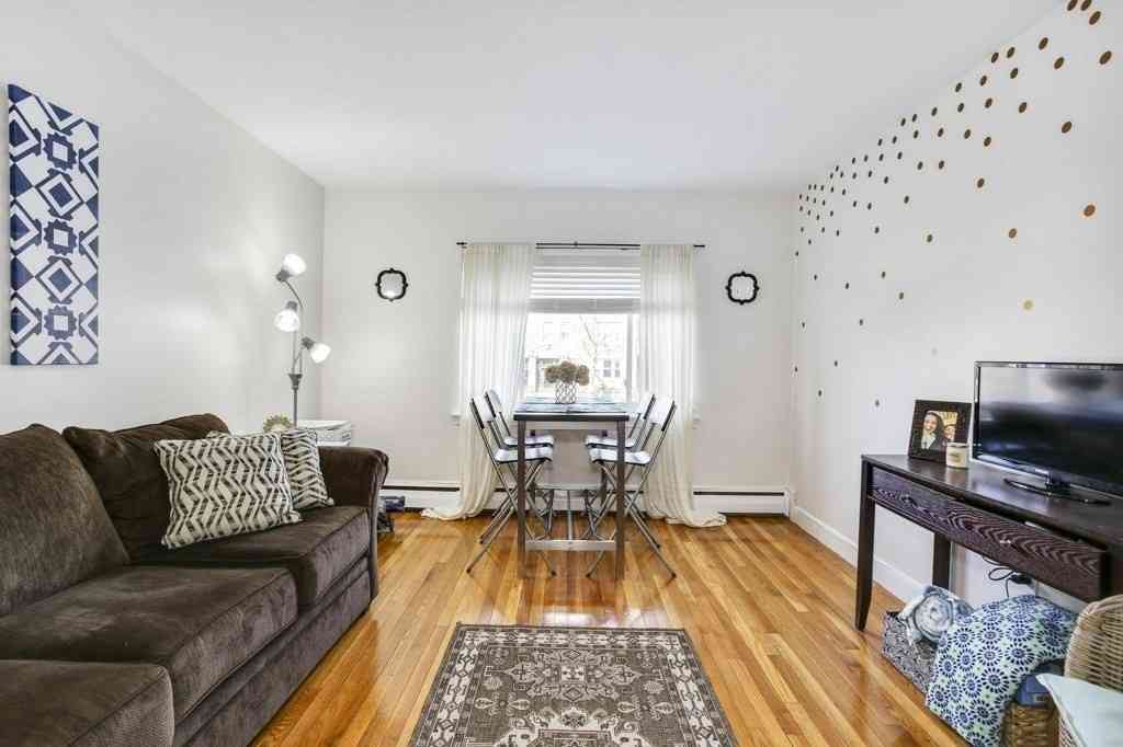 Apartment For Rent - 2012 Commonwealth Ave #1E<br/> Boston, MA 02135