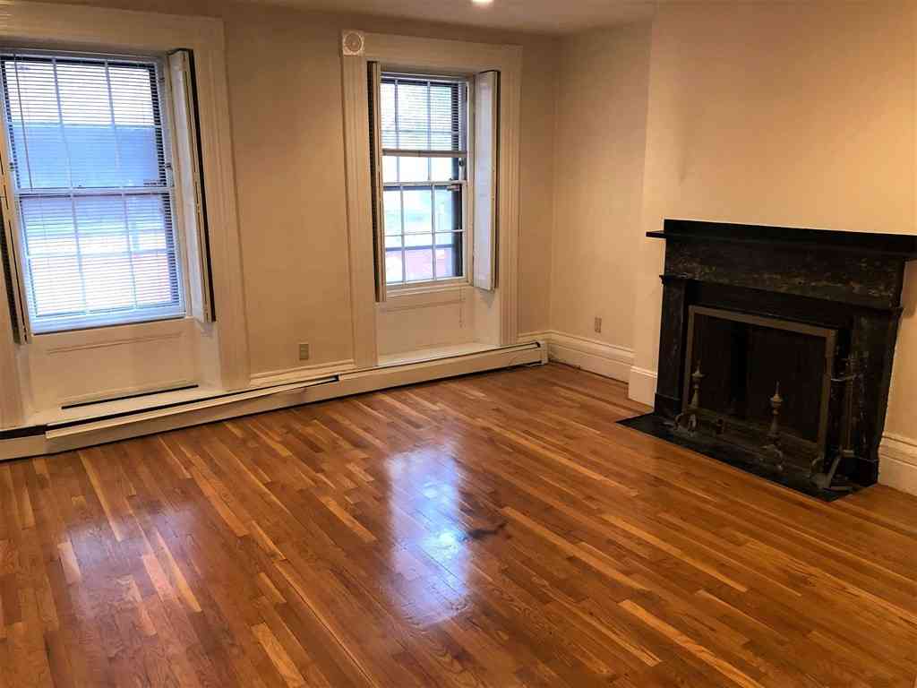 Apartment For Rent - 38 Temple #1<br/> Boston, MA 02114