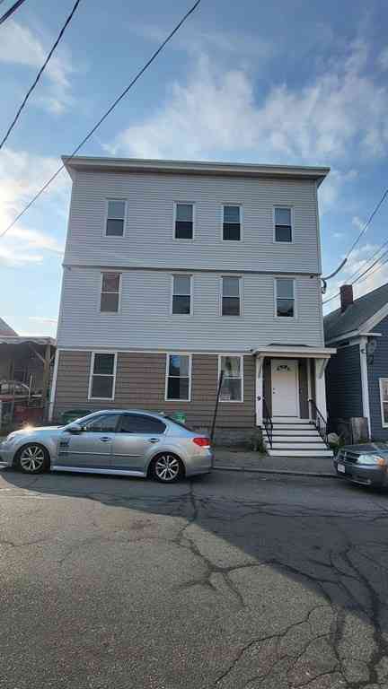 Apartment For Rent - 9 Bowers Street #1<br/> Lowell, MA 01854