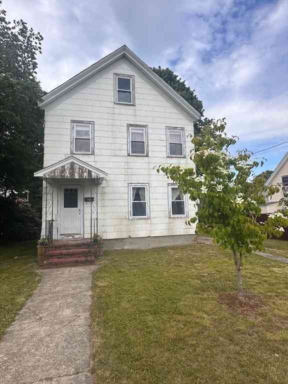 Homes For Sale - 20 Summit Ave<br/> Mansfield, MA 02048