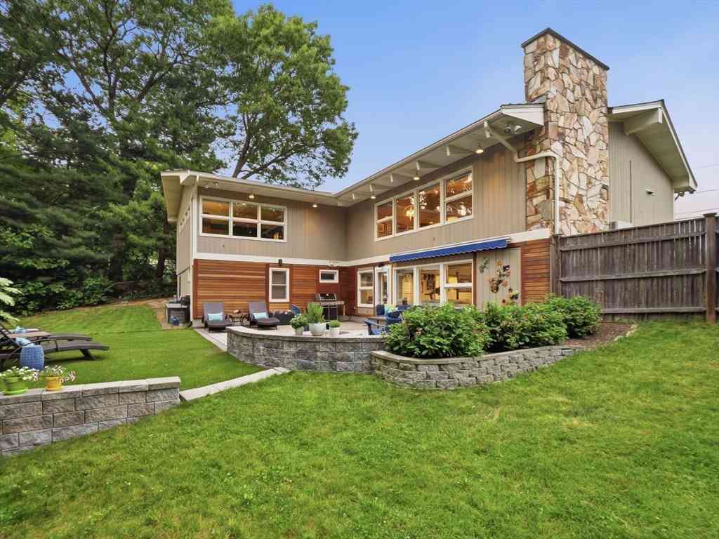 Homes For Sale - 146 Burroughs Rd<br/> Braintree, MA 02184