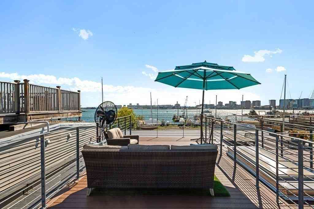 Condo For Sale - 288 Marginal St #4<br/> Boston, MA 02128