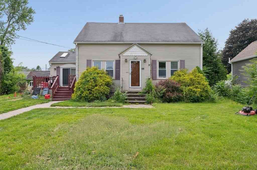 Homes For Sale - 20 Brightwood Ave<br/> Worcester, MA 01604