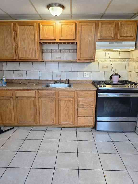 Apartment For Rent - 196 Rodman Street #2<br/> Fall River, MA 02721