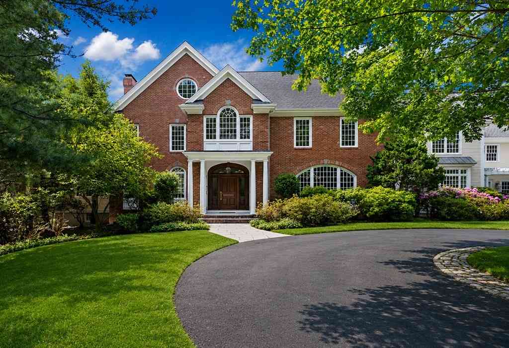 Homes For Sale - 20 Longmeadow Drive<br/> Westwood, MA 02090