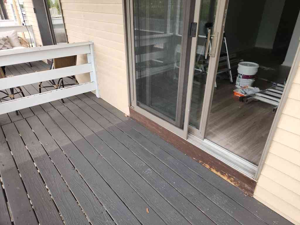 Apartment For Rent - 448 Mount Hope St #6<br/> North Attleboro, MA 02760