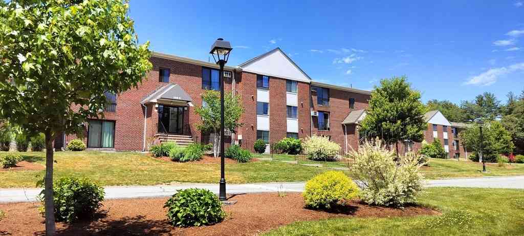 Condo For Rent - 388 Great Rd #B23<br/> Acton, MA 01720
