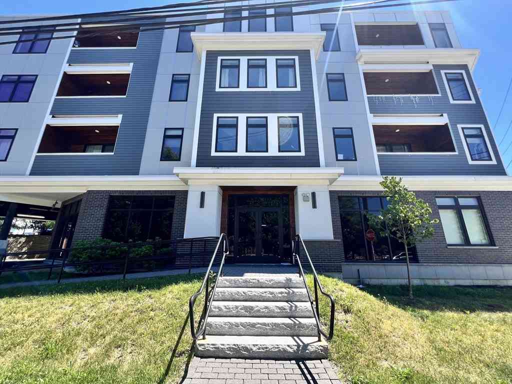 Condo For Rent - 395 Alewife Brook Pkwy #2H<br/> Somerville, MA 02144
