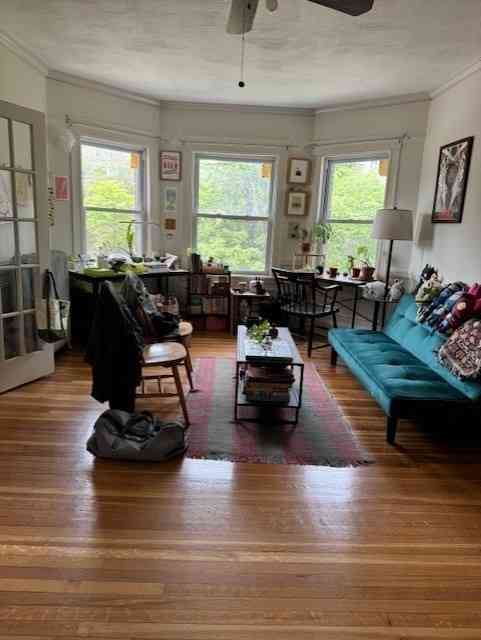 Condo For Rent - 1496 Commonwealth Avenue #3E<br/> Boston, MA 02135
