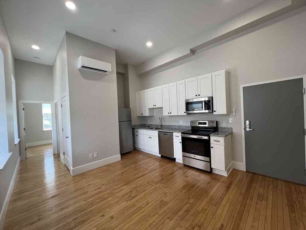 Apartment For Rent - 34 St. Joseph Street #20<br/> Fall River, MA 02723