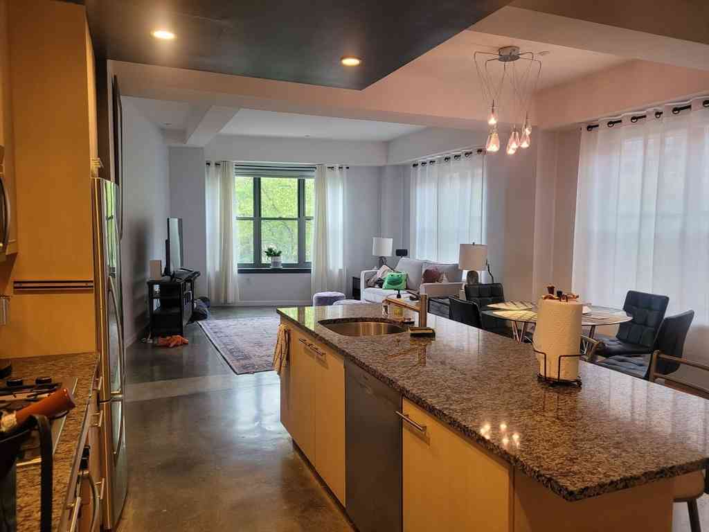 Condo For Rent - 1166 Washington St #303<br/> Boston, MA 02118