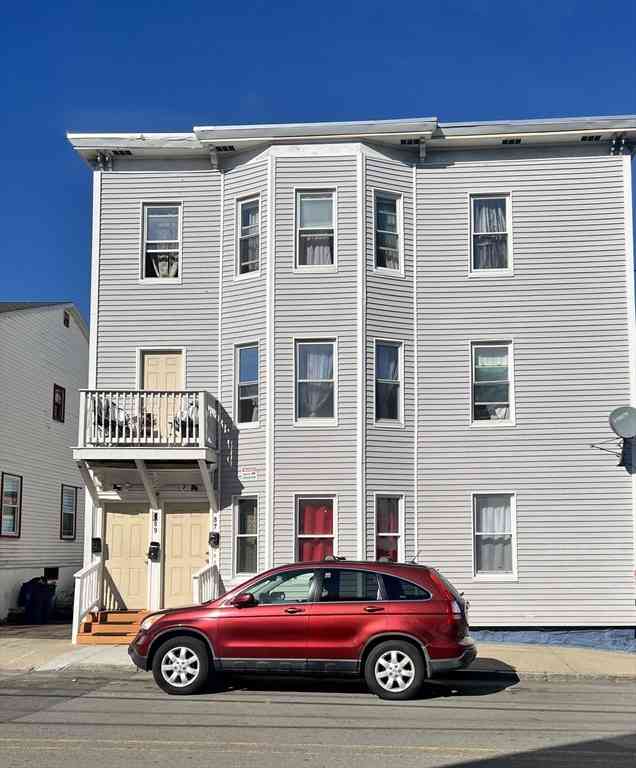 Multifamily For Rent - 87-89 Margin St<br/> Lawrence, MA 01841