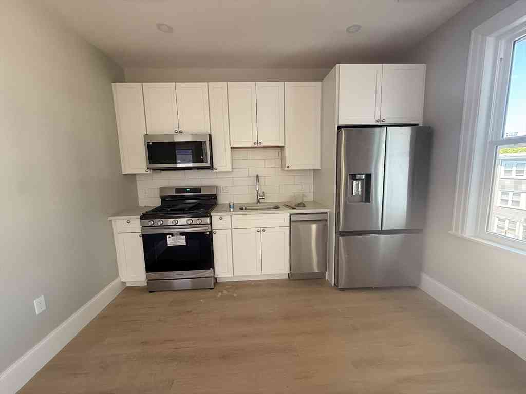 Apartment For Rent - 7 Thornley Street #1<br/> Boston, MA 02125