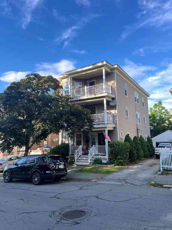 Homes For Rent - 179-181 Grove St #3<br/> Haverhill, MA 01832