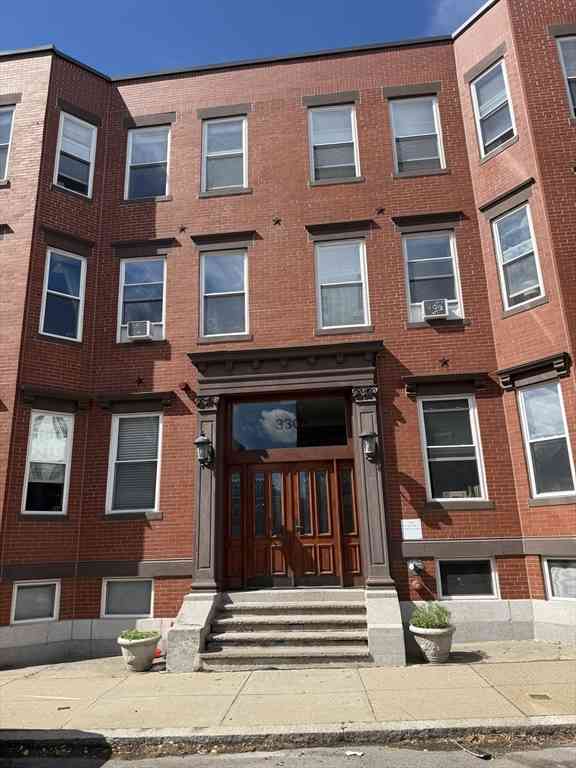 Condo For Rent - 330 Summit Ave #104<br/> Boston, MA 02135