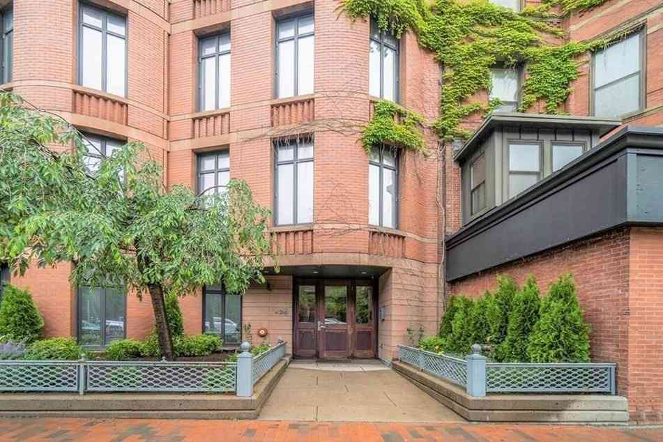 Condo For Rent - 424 Massachusetts Ave #202<br/> Boston, MA 02118