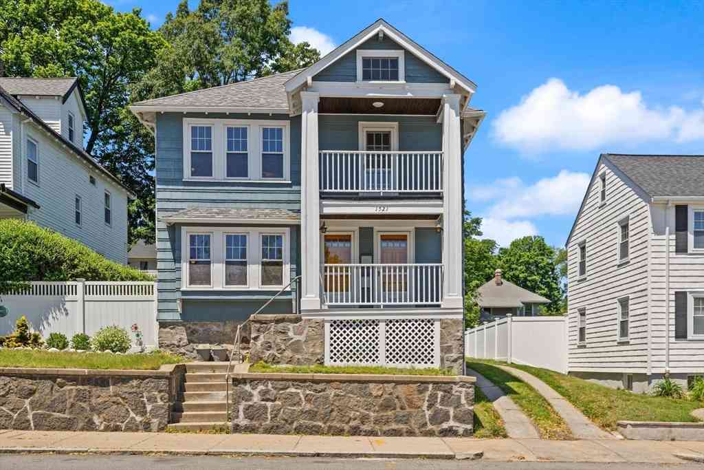 Apartment For Rent - 1521 Centre Street #2<br/> Boston, MA 02132