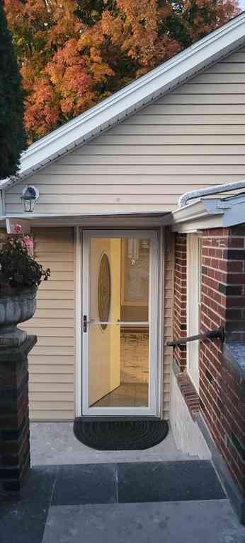 Apartment For Rent - 645 Beaver St #A<br/> Waltham, MA 02452