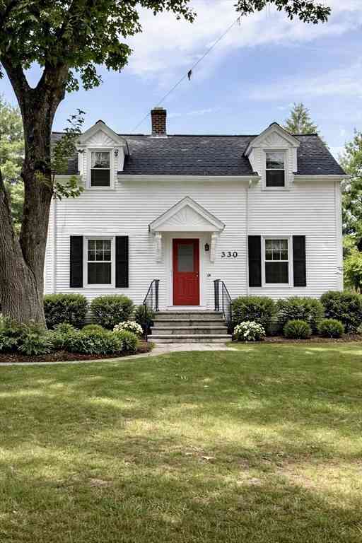 Homes For Sale - 330 Newman Ave<br/> Seekonk, MA 02771