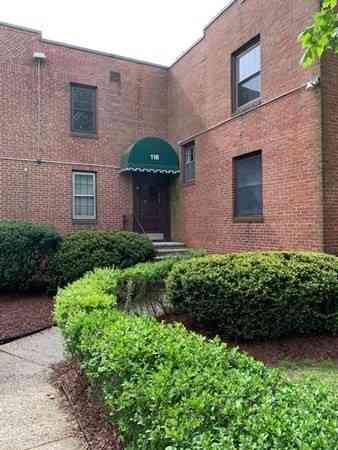 Condo For Rent - 116 Floral St #4<br/> Newton, MA 02161