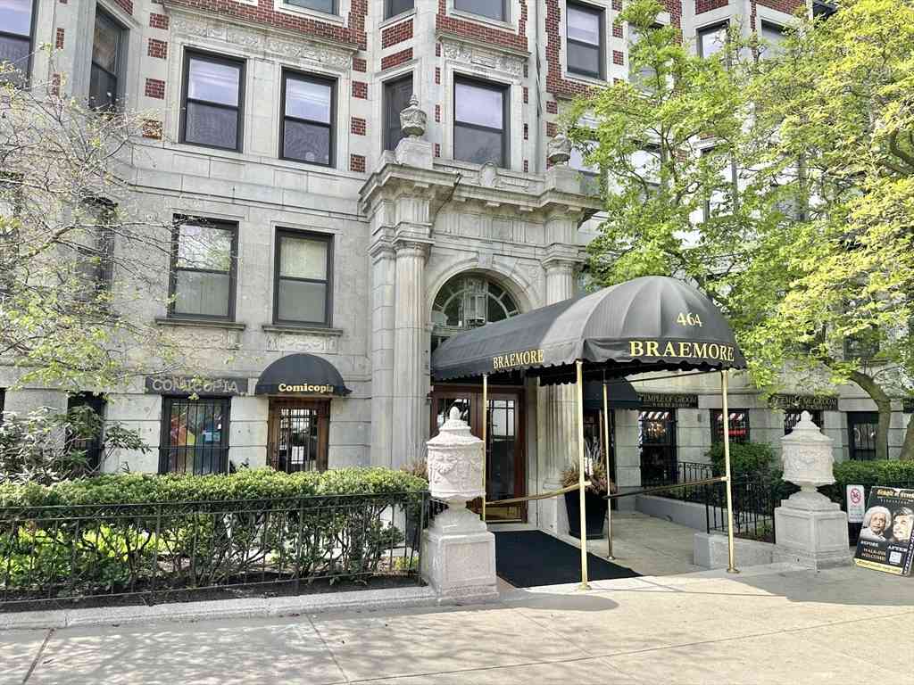 Condo For Sale - 464 Commonwealth Ave #38<br/> Boston, MA 02215
