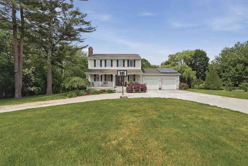 Homes For Sale - 1527 Main Street<br/> Acushnet, MA 02743