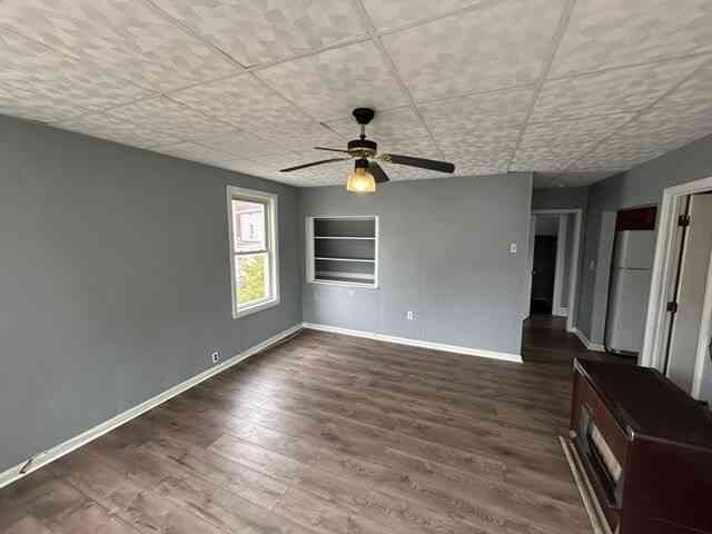 Apartment For Rent - 33 Malvey St #2F<br/> Fall River, MA 02720