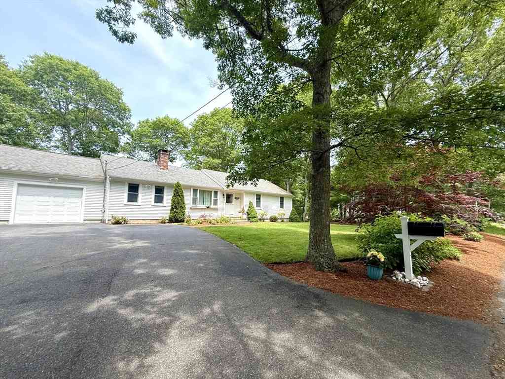 Homes For Sale - 48 Bridgets Path<br/> Barnstable, MA 02632