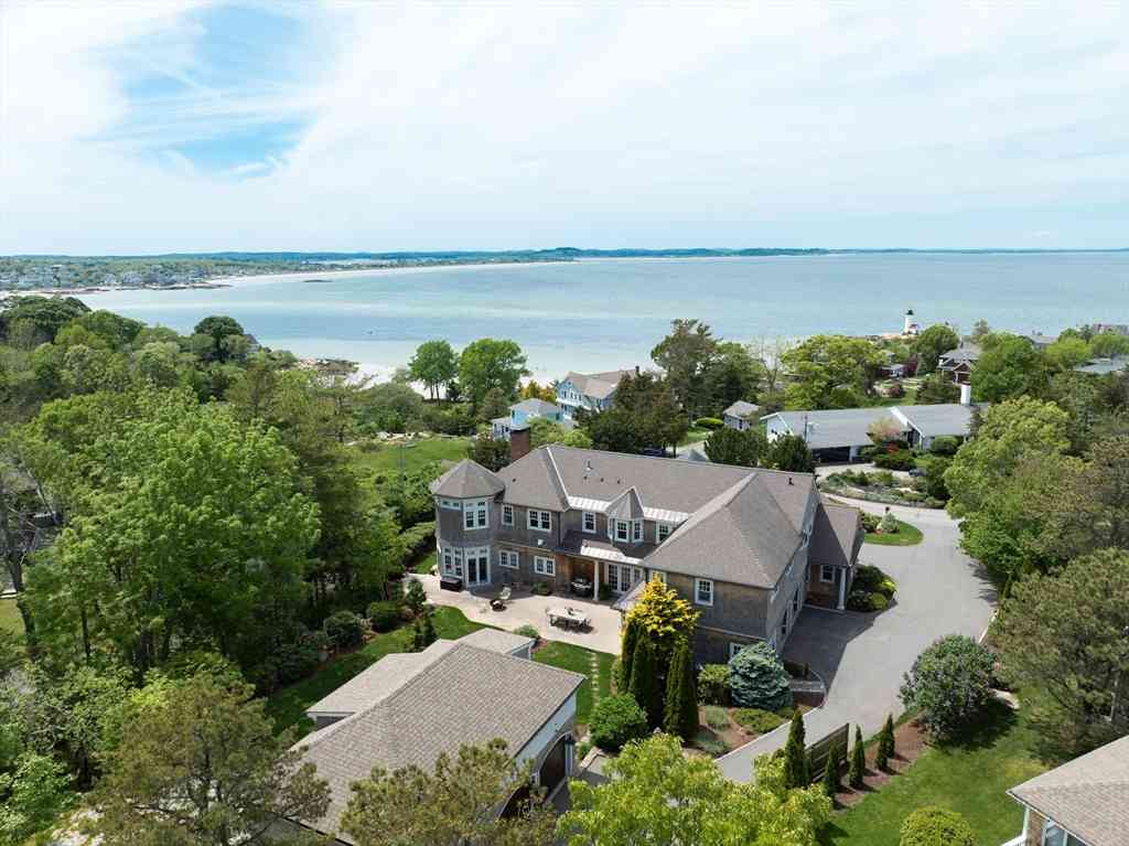 Homes For Sale - 77 Norwood Heights<br/> Gloucester, MA 01930