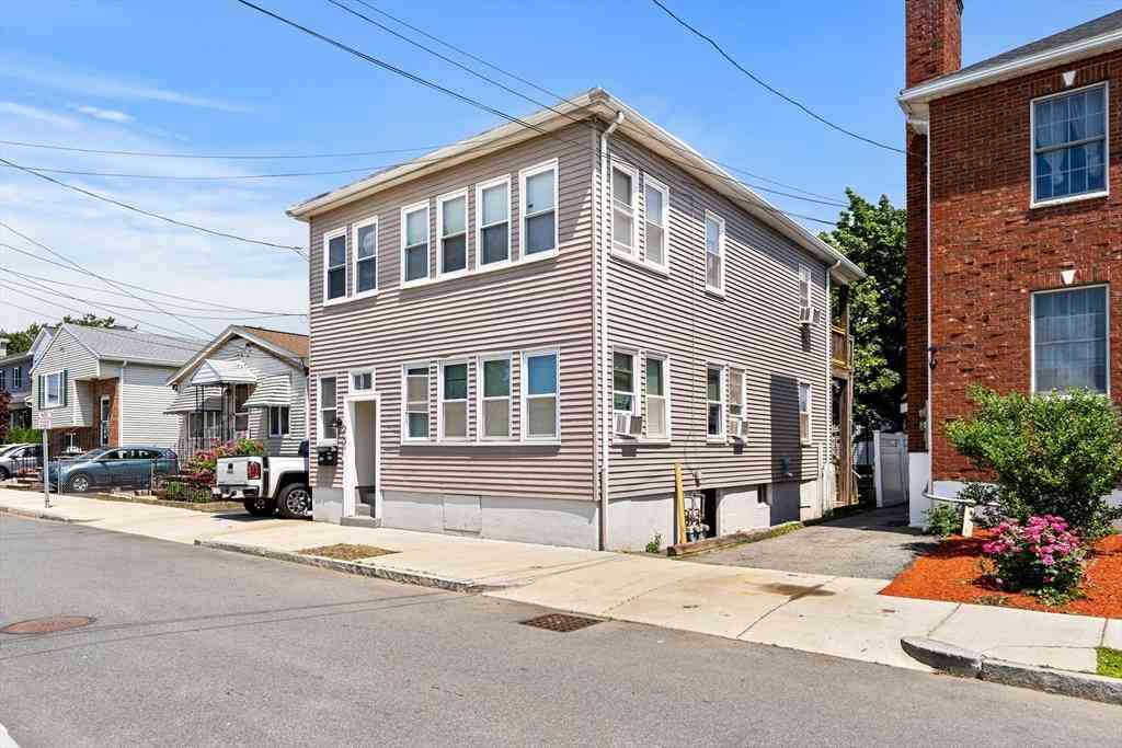 Multifamily For Rent - 23 Thorndike St<br/> Revere, MA 02151
